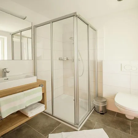 Appartements Auszeit With Private Spa Embach Exterior photo
